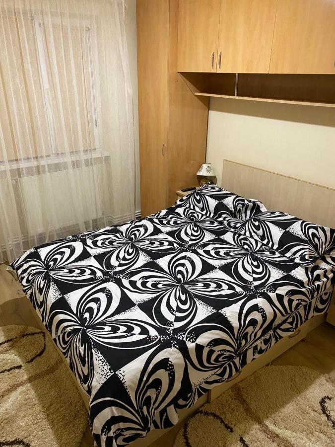 Apartament Regim Hotelier เดวา ภายนอก รูปภาพ